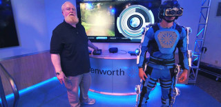 用虚拟现实体验衰老:爱你到老不容易!