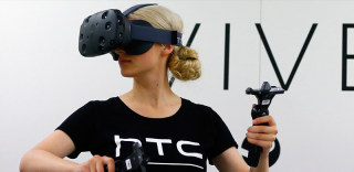 HTC Vive怎么防绊倒?VR玩家防HDMI线绊倒有奇招!