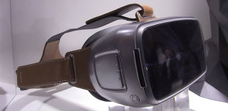 ASUS华硕VR眼镜登场!