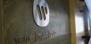华纳唱片紧随科技潮流,正式注入VR血液