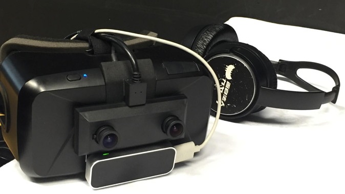 VR寿司使用的带有手势识别的VR眼镜