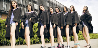 别人家的毕业照!最牛VR毕业照你学到了吗?