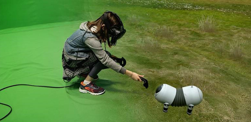 把虚拟现实场景和玩家融入视频！HTC在E3上展示绿屏技术