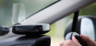 iScout HUD平视显示器:司机的贴心小助手