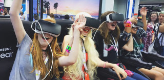 福建VR虚拟现实体验中心:全国最大VR体验区!