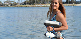 Bixpy水下推进器:跟妹子在大海上“策马奔腾”吧!