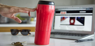 Mighty Mug:水杯界的不倒翁,不管你怎么碰它就是不倒