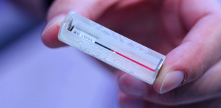 MaBeee智能电池套:可随意改变电池的输出量,还可以任意遥控