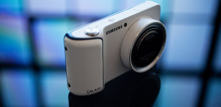 正面对抗索尼黑卡相机?三星要借助IBM类人脑芯片打造新型数码相机