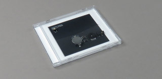 给专辑插上耳机:有了电子芯片专辑,光驱、CD机全扔掉!