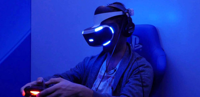 无需用手柄？索尼VR控制手套新专利