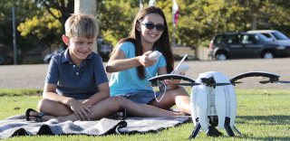 PowerEgg破壳而出!造型像鸡蛋的无人机你见过么