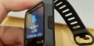 Moto360三代长这样?联想将推出方形智能手表