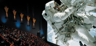 怪物要飞出来啦!享受视觉炸裂就看IMAX VR电影!