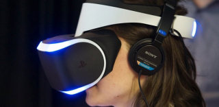 电影屏幕大小由你来决定!PSVR影院模式功能揭秘