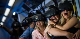 万圣节去哪玩?VR恐怖游戏来助你俘获女神!