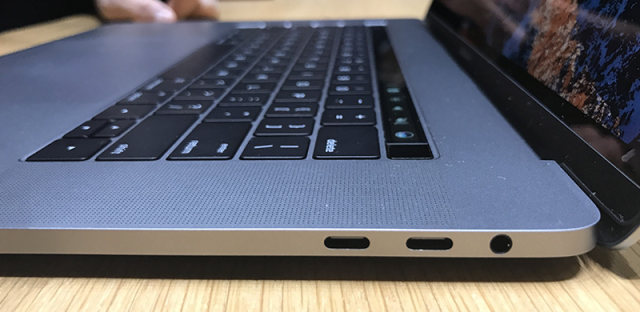要准备多少配件，才能解决MacBook Pro 2016接口问题？