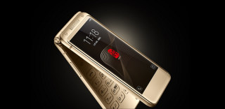 翻盖手机都买不起了!年度土豪手机三星W2017发布,售价惊人