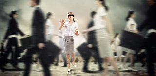 百度地图AR导航  “手把手”帮路痴找到目的地!