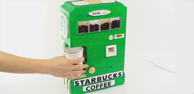 超炫酷！乐高版星巴克咖啡自动贩卖机，2元享受香醇咖啡