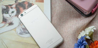 颜值与自拍兼具 有了OPPO A57再也不怕自拍手抖!
