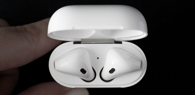 苹果AirPods支持哪些设备？耳机无法连接iPhone怎么办？