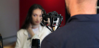 华纳唱片推出VR音乐体验,要不要来跟偶像近距离接触?