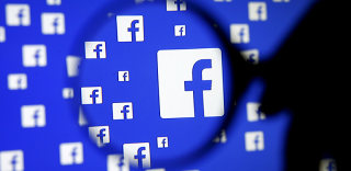 想去美国旅行?先交出你的社交账号再说!