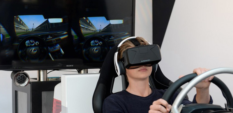 VR赛车游戏大家都喜欢玩，可VR试驾汽车你又听说过吗？