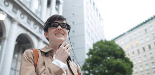 沉寂两年,索尼首款AR眼镜即将再次亮相CES2017