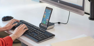 手机当电脑用?三星Galaxy S8打算取代你的桌面主机!