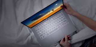 轻到难以想象:0.98公斤LG Gram达成“全球最轻”成就!