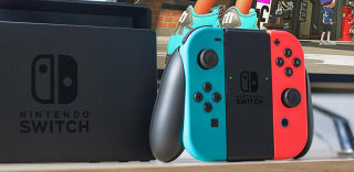 控制器中的战斗机!Joy Con让任天堂Switch成为变形金刚