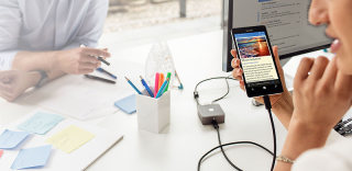 落井下石?三星停止对wp手机的软件支援