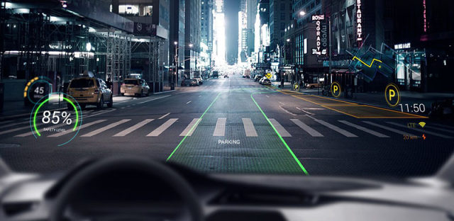 挡风玻璃上的AR技术：Wayray AR导航如何让开车更安全？