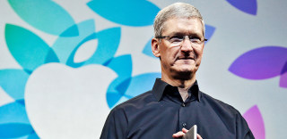 眼看iPhone销量首次出现下滑,苹果会让VR成为灵丹妙药吗?