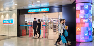 “玩美彩妆”进驻上海屈臣氏,AR试妆引领美妆潮流