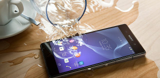 手机防水功能成新风向,使用防水手机的这些注意事项你都知道了吗?