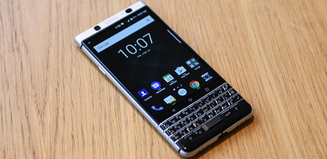 黑莓末代旗舰BlackBerry KEYone发布：重新定义了全键盘手机