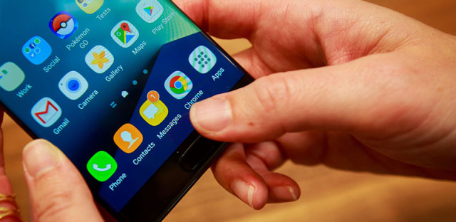 三星再玩自曝：Galaxy S8的智能语音助手Bixby秒杀Siri！