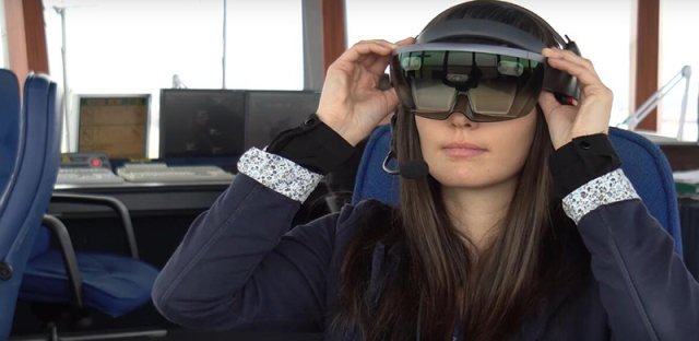 雾霾让机场人员束手无策？HoloLens MR黑科技前来助阵