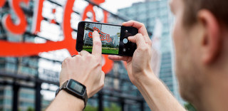 手机没有防抖功能?没关系,Google相册用黑科技拯救抖动的视频