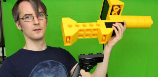 不需要哆啦A梦,用HTC Vive和乐高积木就能做出“空气炮”!