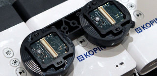 体积砍掉一半,Kopin打算把VR头显变成太阳眼镜大小