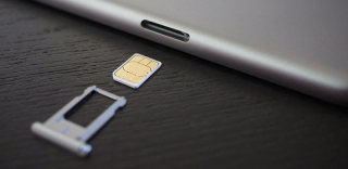 iOS11信号图标大改,iPhone双卡双待时代真要到来了?