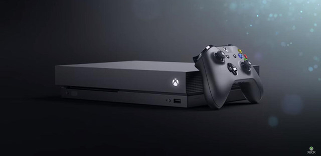 地表最强主机微软Xbox One X登场：对比PS4 Pro你会选择谁？