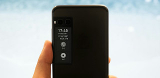 专治强迫症:魅族Pro 7背面副屏有什么用?