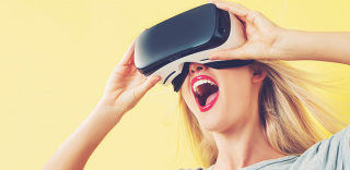 几十块的VR眼镜同样有效果,但这些便宜的VR眼镜值得买吗?