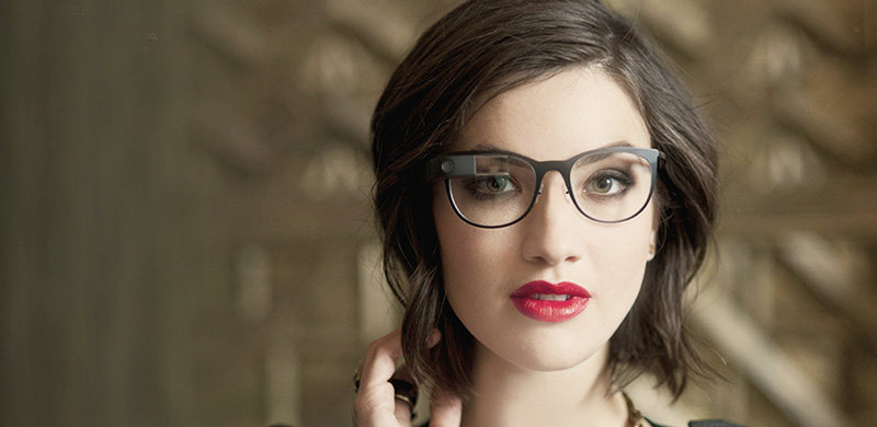 谷歌眼镜现更以Glass EE登场，不过却抛弃了广大消费者