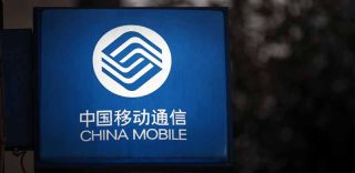 中国移动试点智能灯杆,远处的共享充电宝打了个喷嚏